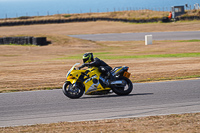 anglesey-no-limits-trackday;anglesey-photographs;anglesey-trackday-photographs;enduro-digital-images;event-digital-images;eventdigitalimages;no-limits-trackdays;peter-wileman-photography;racing-digital-images;trac-mon;trackday-digital-images;trackday-photos;ty-croes